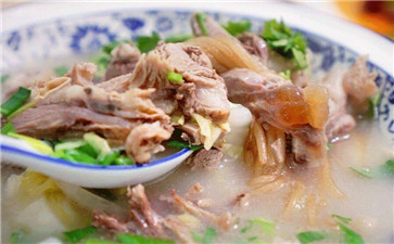 羊肉湯做法煮羊肉湯要放什么調(diào)料 羊肉湯做法煮羊肉湯要放什么調(diào)料