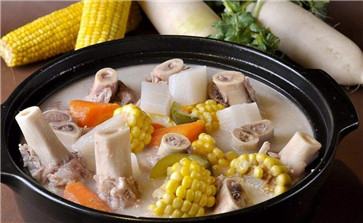 豬骨頭湯怎么熬最好喝 豬骨頭湯怎么熬最好喝