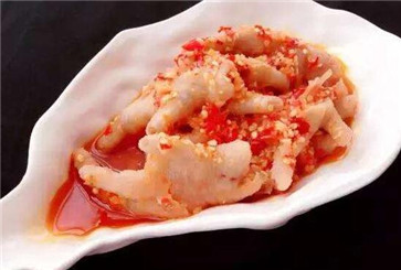 剁椒鳳爪詳細(xì)做法圖解1